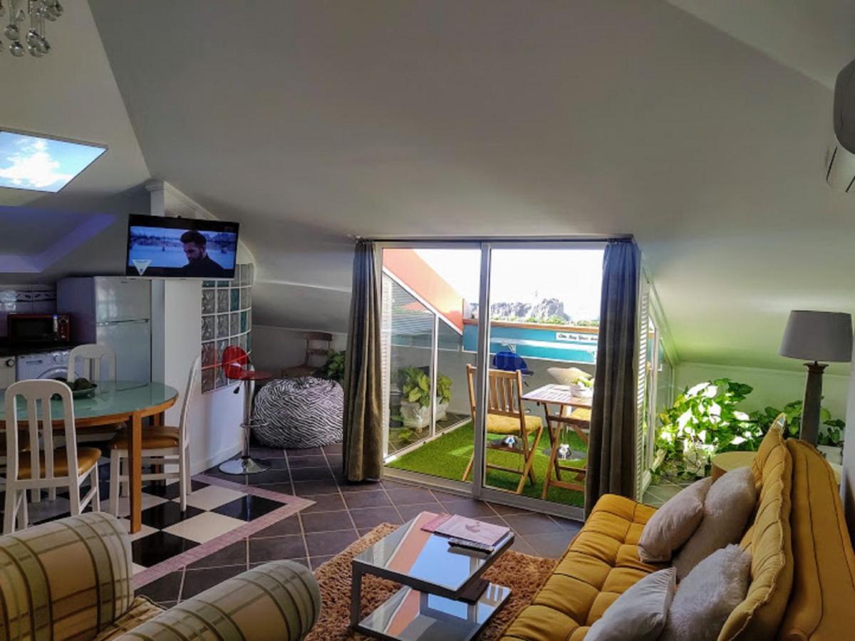 Attic Bay Apartman Câmara de Lobos Kültér fotó